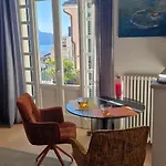Апартаменты Traumhaftes Ueber Dem Maggiore Fuer Zwei Гиффа